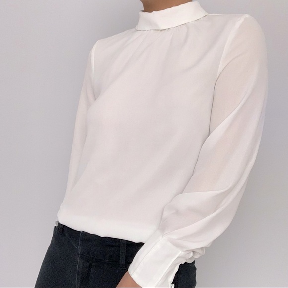 Modern Chic Flowy Mock Neck Cuff Long Sleeve Blouse Shirt Top in White (EUR 32P) - Picture 6 of 6